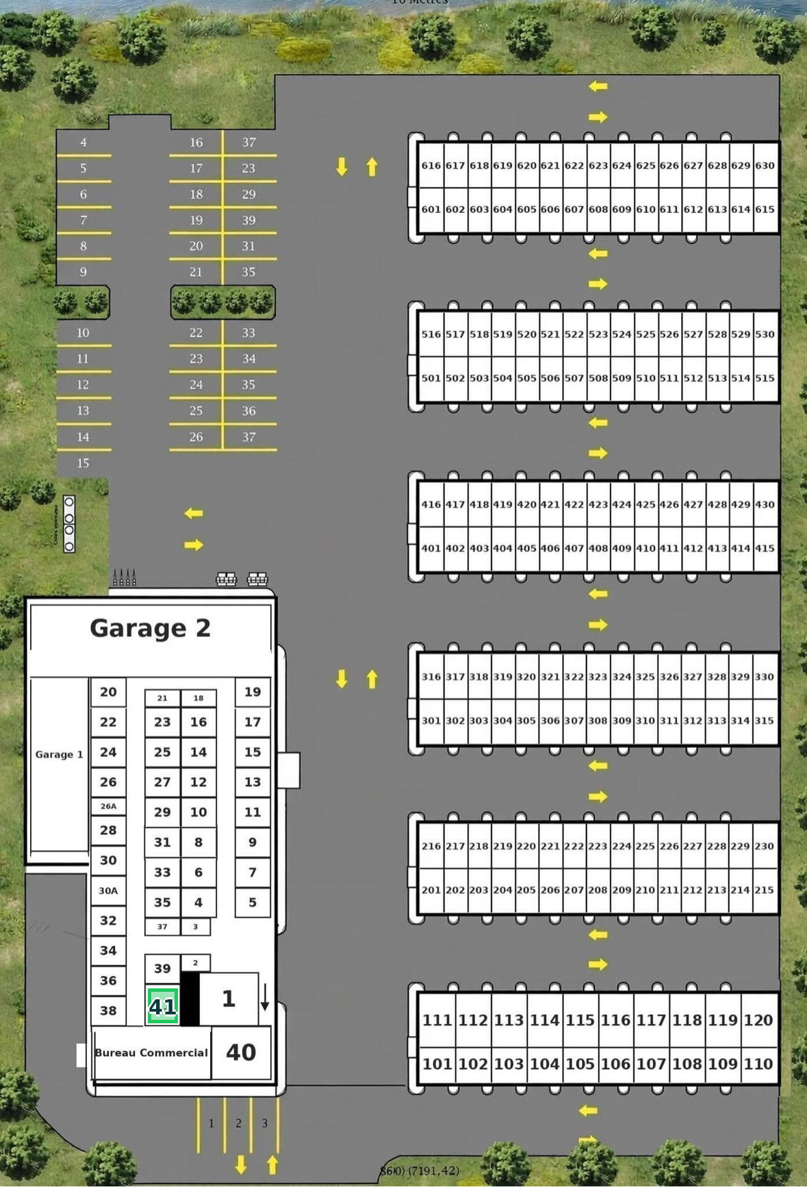 Entrepôt 10 × 16 — emplacement sur le plan du site